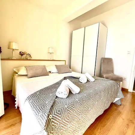 Albatros * Selca (Brac)