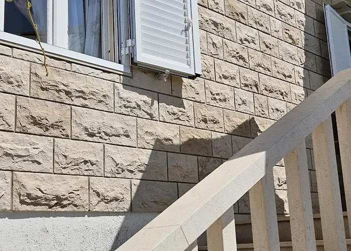 Albatros * Selca (Brac)